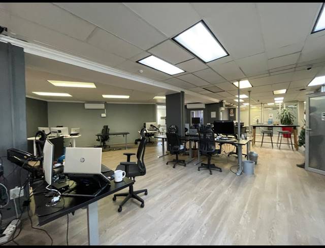 1,200M² OFFICE TO LET IN RIVONIA